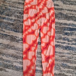 LuLaRoe pants with cute Hearts